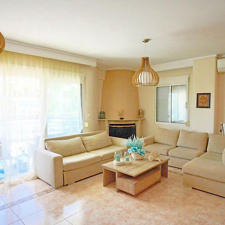 Peraía Lovely And Sunny Apartament 300M From Beach!! מראה חיצוני תמונה