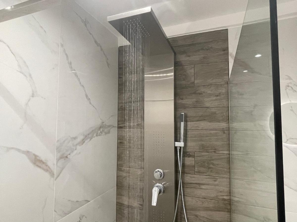 Peraía Lovely And Sunny Apartament 300M From Beach!! מראה חיצוני תמונה