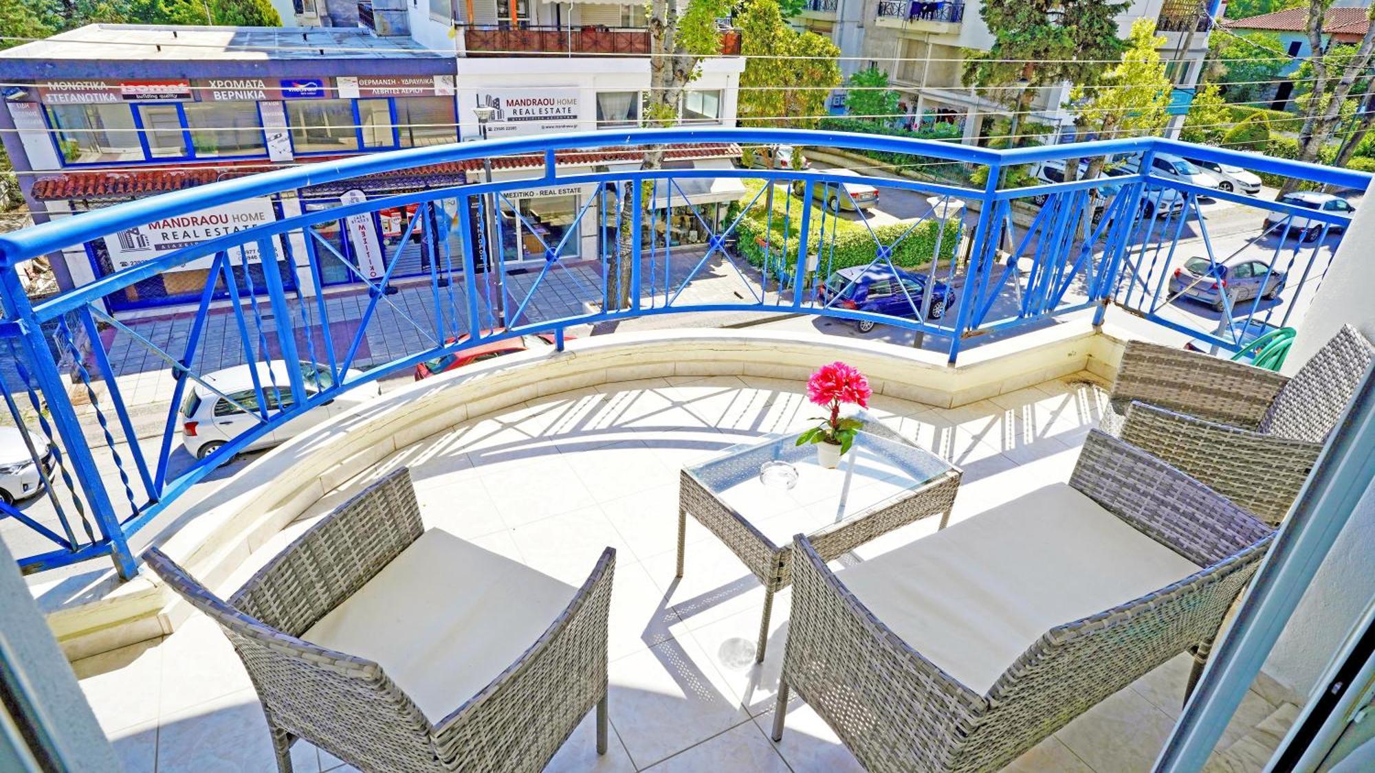 Peraía Lovely And Sunny Apartament 300M From Beach!! מראה חיצוני תמונה
